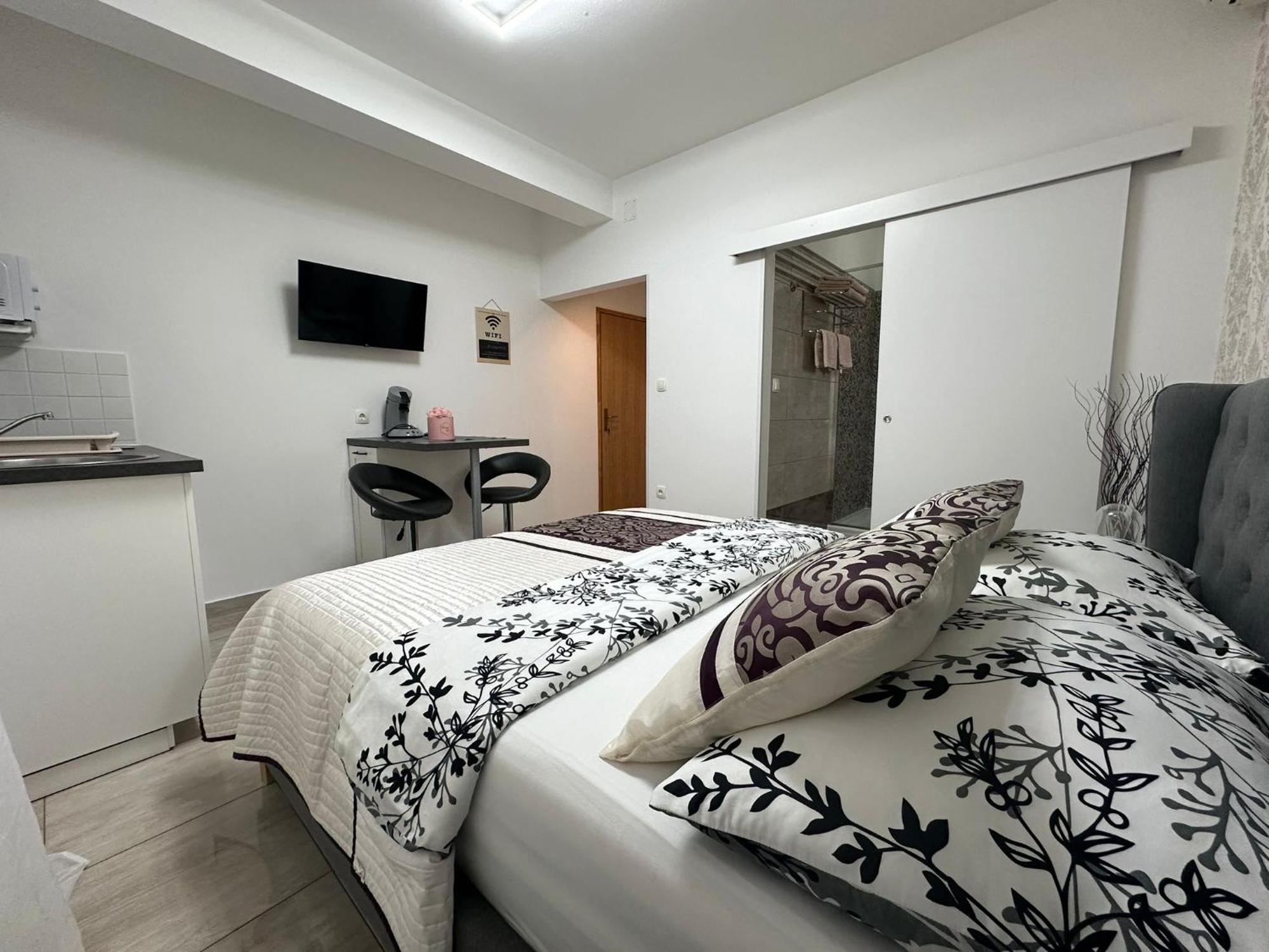 Apartments Prpic 1,Senj Senj  Eksteriør bilde