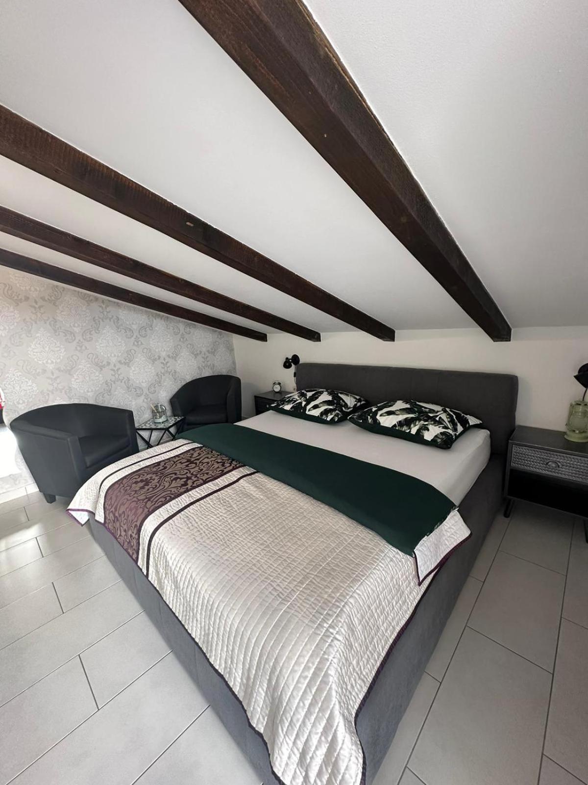Apartments Prpic 1,Senj Senj  Eksteriør bilde